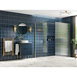Envy Trend 900mm Fluted Wetroom Panel & Side Panel Arm - Brushed Brass